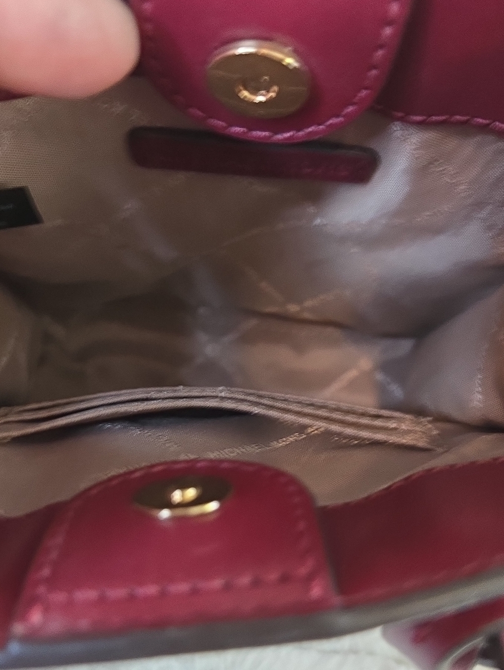 Michael Kors Logo Mini Tote Crossbody Like New Condition - Picture 4 of 5